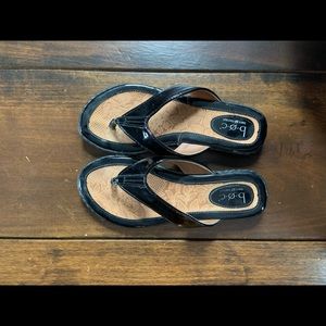 BLACK SUMMER FLIP FLOPS
